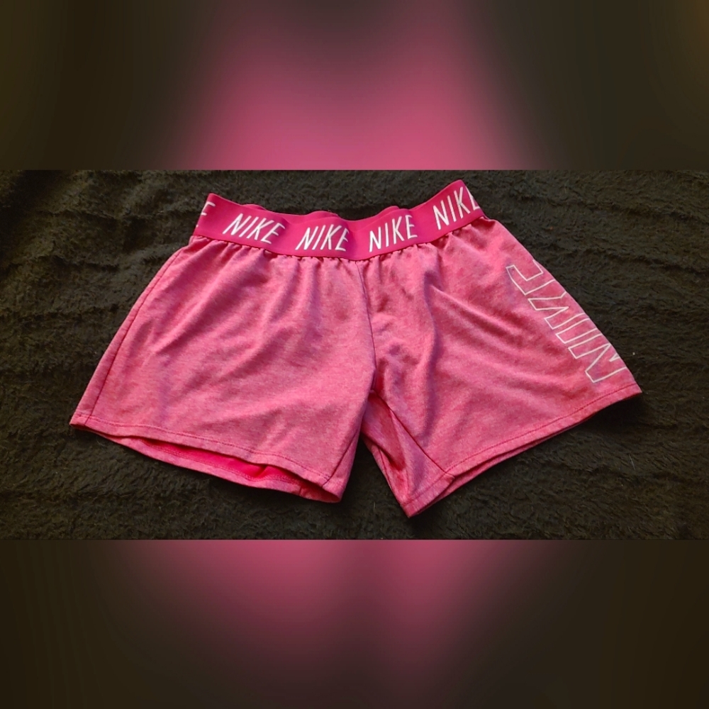 Nike Girls Dri-FIT Trophy Training Short Pink Size Large Summer Running Athletic